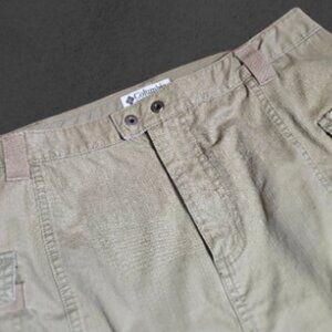 Khaki COLUMBIA Cargo skirt sz 8